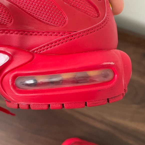 Nike Air Max Plus Low Red - Picture 10 of 10